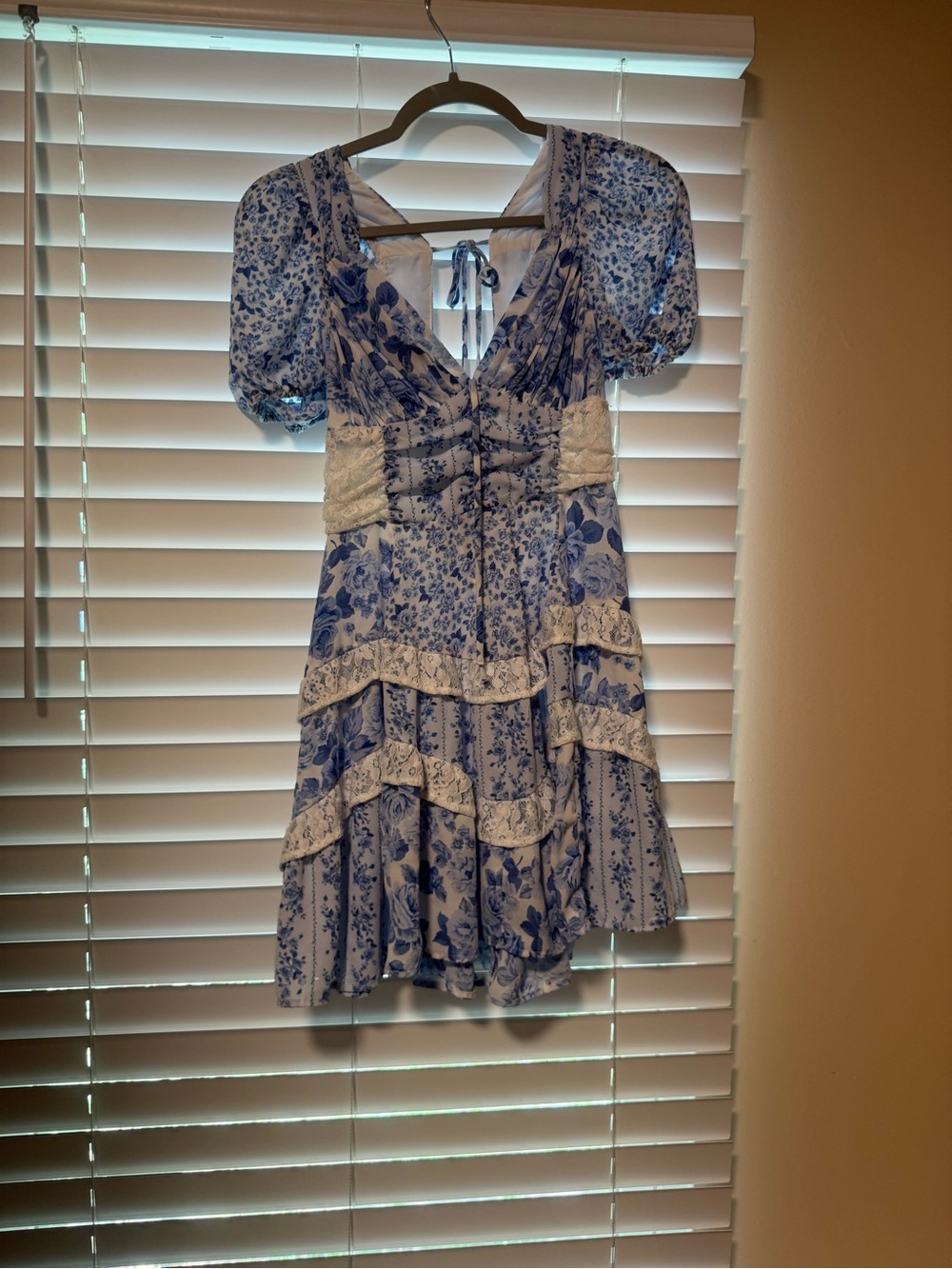 Altar'd State White and Blue Floral Tie-Neck dress